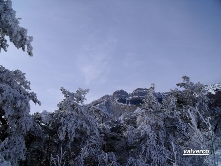 Le Rocher du Baconnet et paysage d’hiver