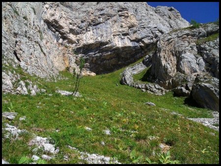 Sous le couloir des Sarrasins.