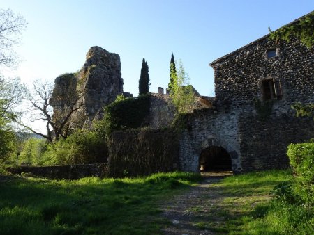 Cité médiévale d’Alba la Romaine