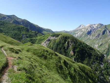 Regard arrière sur le Col du Chenu