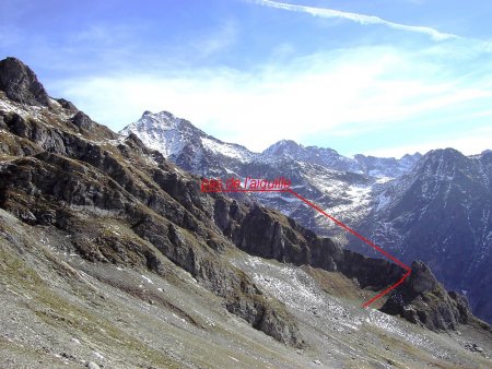 De mon arête glissante, le Pas de l’Aiguille