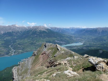 Vue sur le Mont Guillaume...les Ecrins au loin