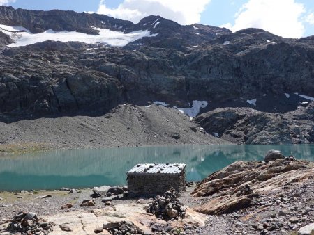 Arrivée au lac de la Fare, et l’abri Rajon.