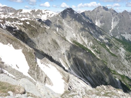 Arrivée au sommet des «Fourcheïres - la Deuxième» vue au nord