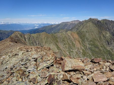 Depuis crête rosière, vue vers le nord.