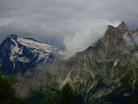 Le Mont Gelé et la Pointe Fiorio.