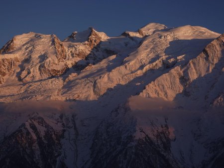 Le Mont Blanc prend des couleurs...