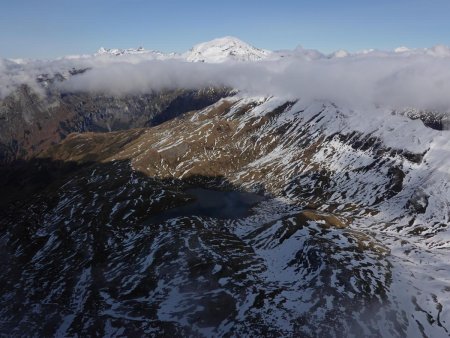 La montagne d’Anterne est maintenant dégagée.