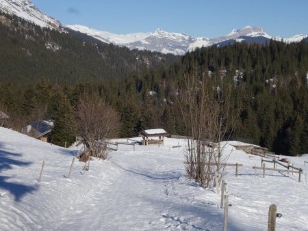 Au refuge du Nant Borrant, enfin un peu de soleil.