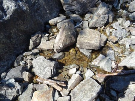 Grande surprise de trouver de l’eau dans le 3ème ravin ! Et elle est excellente...