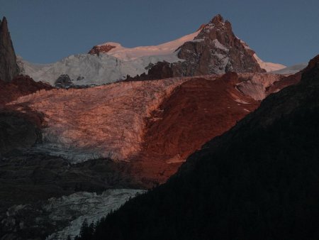 Dernières couleurs sur le Mont Maudit.