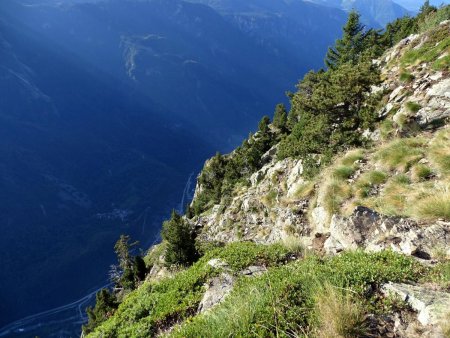 Les abîmes de la Romanche vus de la crête sud de la Cime des Frâches