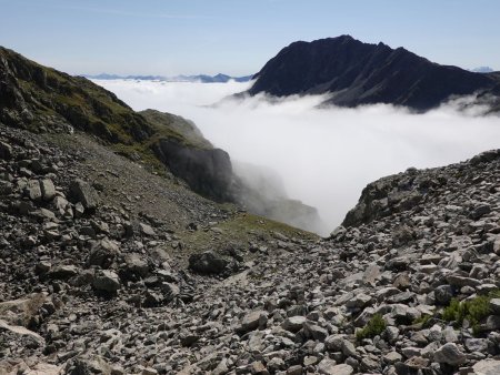 Une vue arrière sur la Cime du Sambuis.