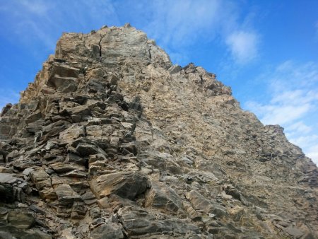 Terrain à chamois ainsi que rochers en équilibre sont de mise...