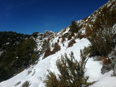 De plus en plus de neige à l’approche du sommet !