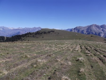 Vers le col des Faïsses et la Tête de la Garde