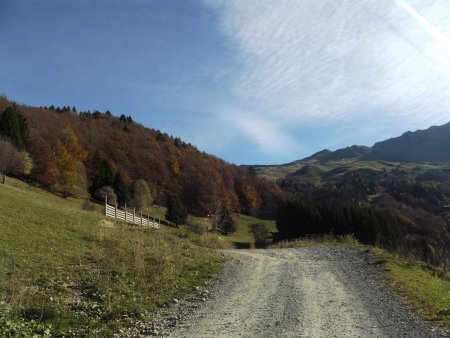 Vue arrière sur le parcours depuis les crêtes