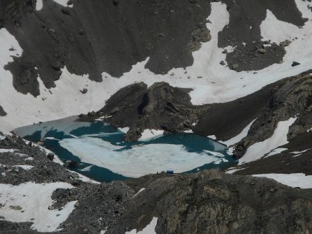 Lago Vallonasson et le Bivacco.