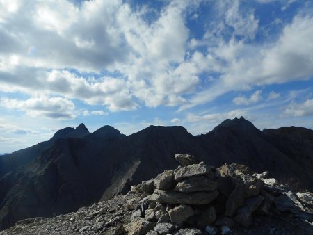 Au sommet, vers le Mont Pelat.