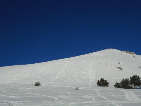 La pente approche les 35° par endroit.