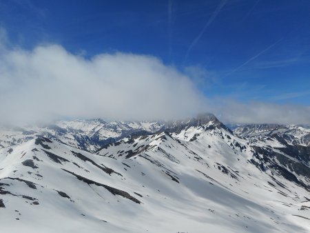 Sommet Tête de la Cula : vue sur le Péouvou