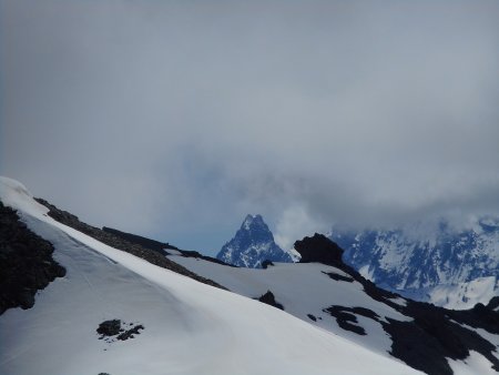 Sommet Tête de la Cula : le Visolotto sauf erreur