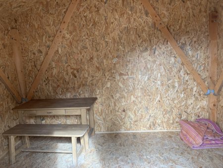 Cabane au Col de Mariaud.