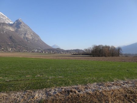 Dans la plaine de Grésy