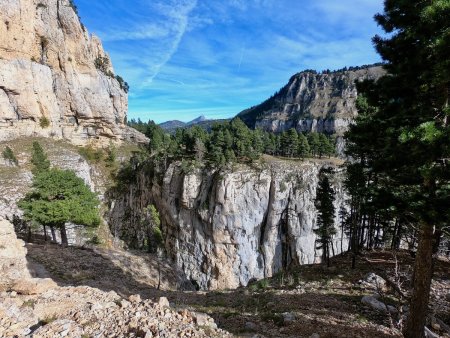 Arrivée dans le second grand cirque.