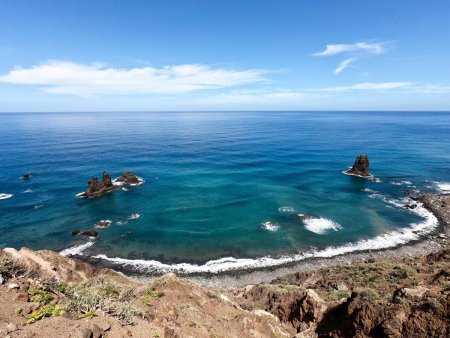 Départ de la rando, vue sur la plage de Benijo.