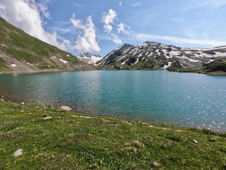 Lac Bramant et glacier de Saint Sorlin.