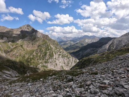 Les 3000 de Gavarnie et la Brèche de Roland tout au fond