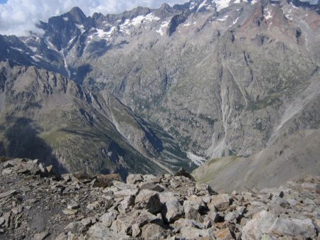 En bas à gauche (la Selle)