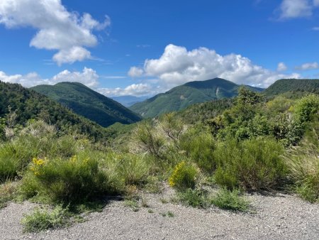 Vue sur la partie nord des Préalpes de Digne