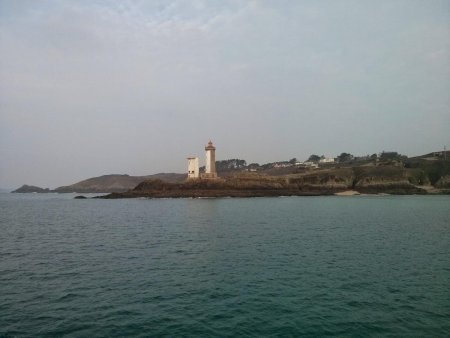 Hors itinéraire : Pointe et Phare du Petit Minou depuis le bateau