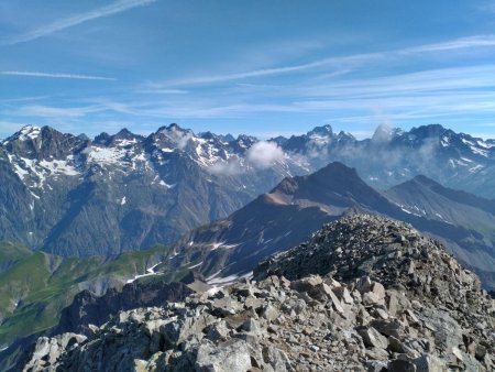 Vue depuis le sommet du Pic de Parières