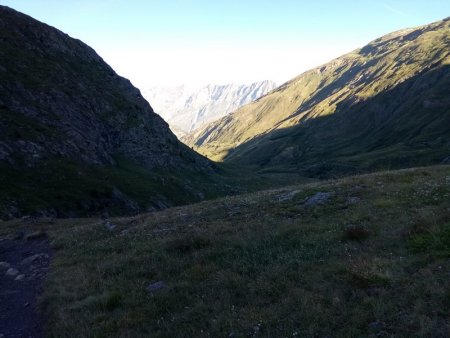 Lever de soleil dans la Vallée d’Avérole