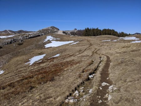 En direction du scialet des Cloches.