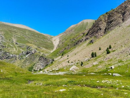 Fin du Vallon de la Baume, à proximité du sentier tracé de la montée au Col de Reyssas