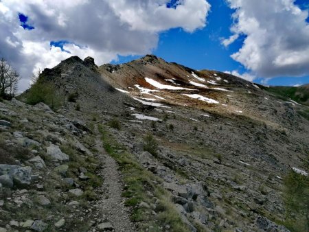 La Pointe de Rougne et sa crête au fond