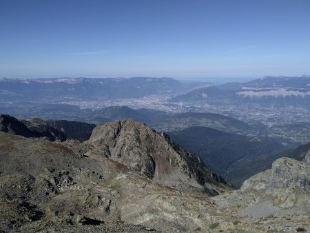 Panorama au sommet : Vercors, Grenoble, Chartreuse.