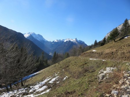 En chemin rétro Tournette/Pointe de Cruet