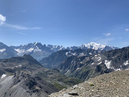 Aiguille du Chardonnet, Mont Dolent, Aiguille Verte, Les Drus, Grandes Jorasses, Dent du Géant, Aiguilles de Chamonix, Mont Blanc, Aiguille de Bionnassay, Dômes de Miage