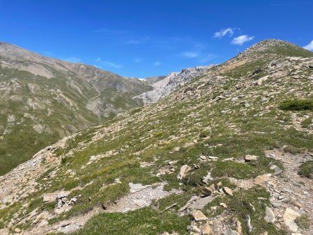 Hors sentier au dessus du torrent de la Bruyère 