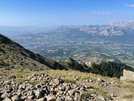 Des traces de passage dans la descente du Queyron 