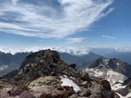 Haute-Maurienne ennuagée, Pic de Rochebrune, Salsa et Rubren, massifs de la Font Sancte et de Chambeyron confondus