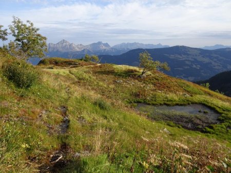 Descente vers le lac