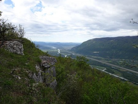 Regard sur la vallée du Rhône