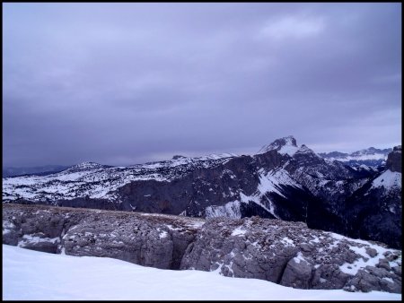 Les Rochers du Parquet et Grand Veymont, vus de la Tête Chevalière.