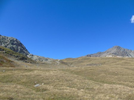 Ça descend là dedans.